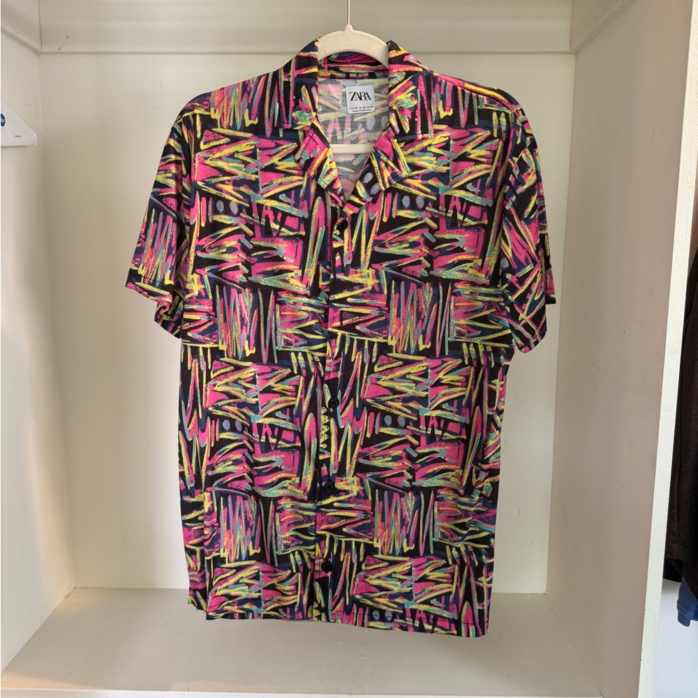 ***SOLD*** Zara Colorful Rave Polo Button Up Size Medium